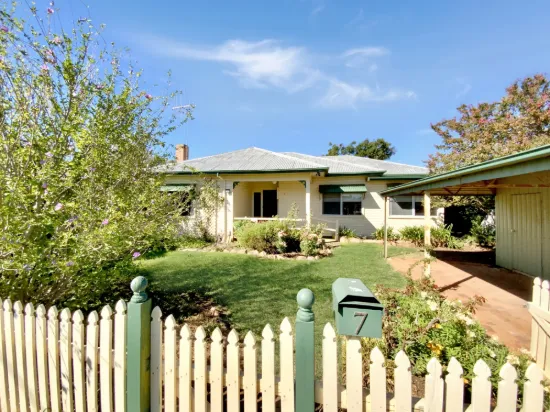 7 Bandon Street, Forbes, NSW 2871
