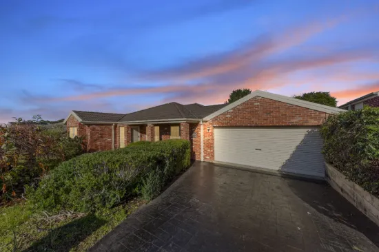 7 Banks Road, Pakenham, Vic 3810
