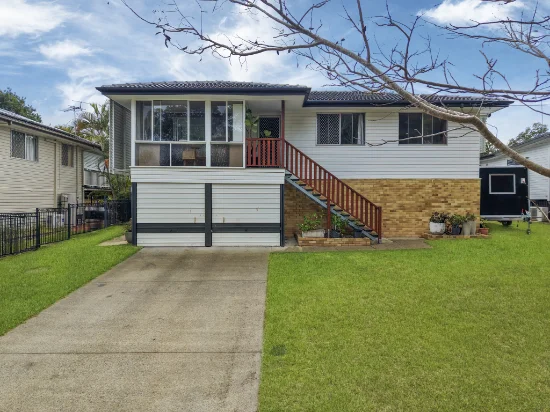 7 Banning Street, Wishart, Qld 4122