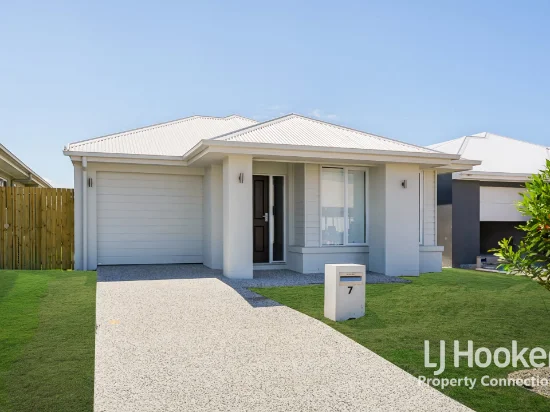 7 Barnett Avenue, Morayfield, Qld 4506