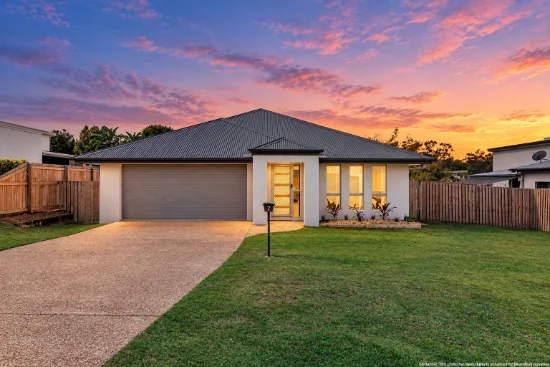 7 Bay Park Road, Wondunna, Qld 4655 - For Sale