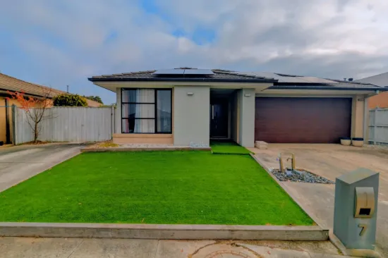 7 Beatham Way, Cranbourne East, Vic 3977