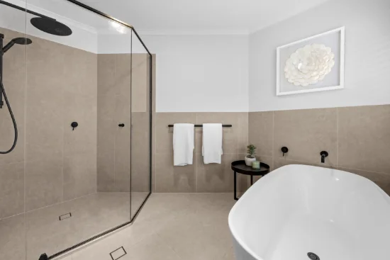 7 Beauty Point Drive, Robina, Qld 4226-Image