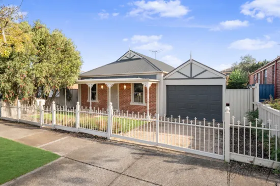 7 Beechville Place, Craigieburn, Vic 3064