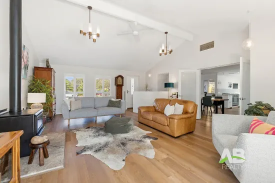 7 Beelara Way, Wanneroo, WA 6065