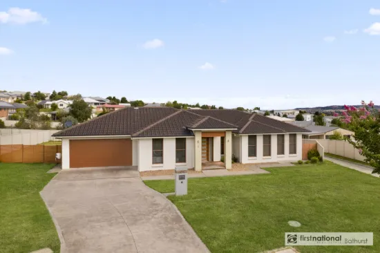 7 Billabong Close, Kelso, NSW 2795