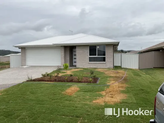 7 Blake Street, Laidley North, Qld 4341