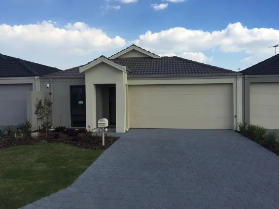 7 Blue Road, Canning Vale, WA 6155