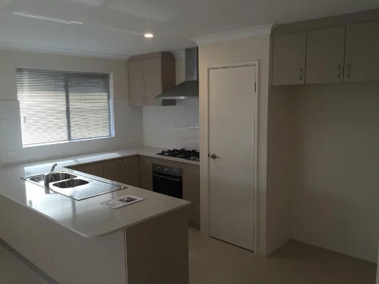 7 Blue Road, Canning Vale, WA 6155-Image