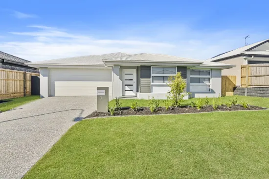 7 Blueberry Place, Redland Bay, Qld 4165
