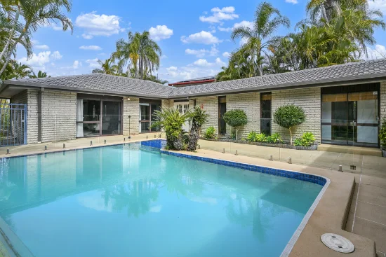 7 Brighton Parade, Southport, Qld 4215-Image