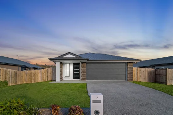 7 Brighton Street, Laidley North, Qld 4341 - For Sale