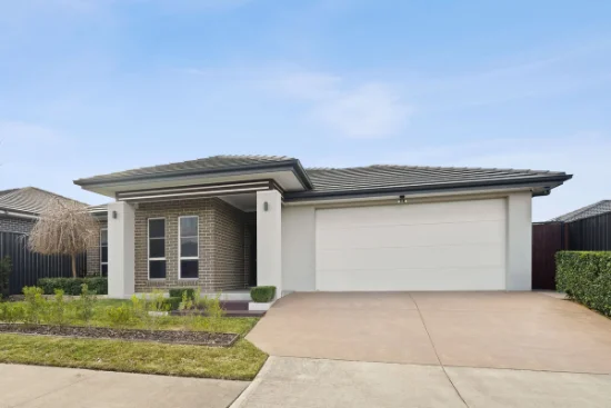 7 Buffalo Road, Oran Park, NSW 2570
