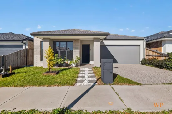 7 Bulbine Place, Beveridge, Vic 3753