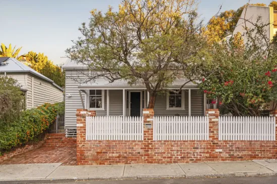 7 Caddy Avenue, West Leederville, WA 6007