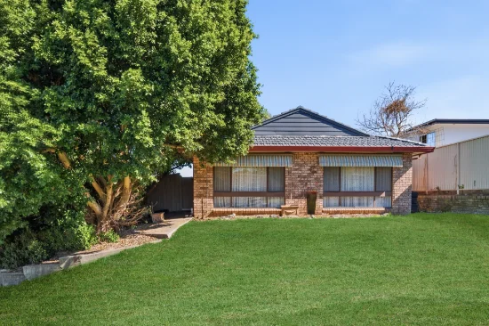 7 Calcite Place, Eagle Vale, NSW 2558