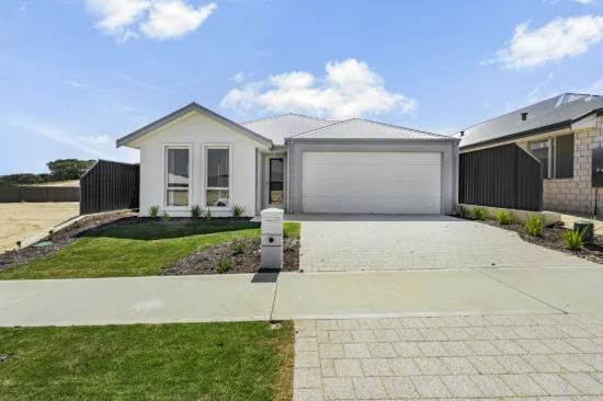 7 Cambered Ave, Yanchep, WA 6035