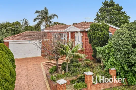 7 Candlebark Close, Hampton Park, Vic 3976