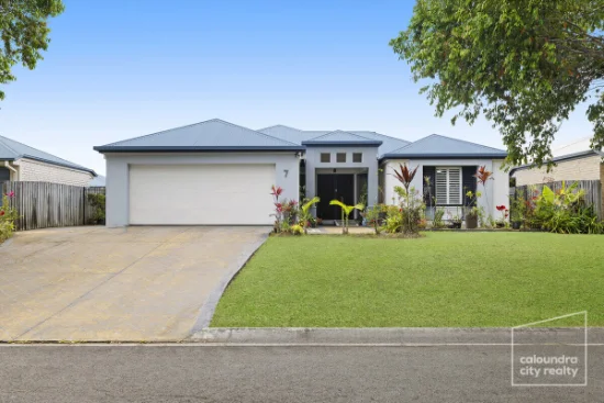 7 Carr Place, Pelican Waters, Qld 4551