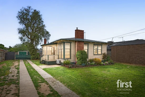 7 Cattanach Crescent, Werribee, Vic 3030 - For Sale