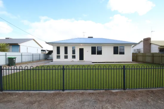 7 CENTRAL STREET, Broken Hill, NSW 2880