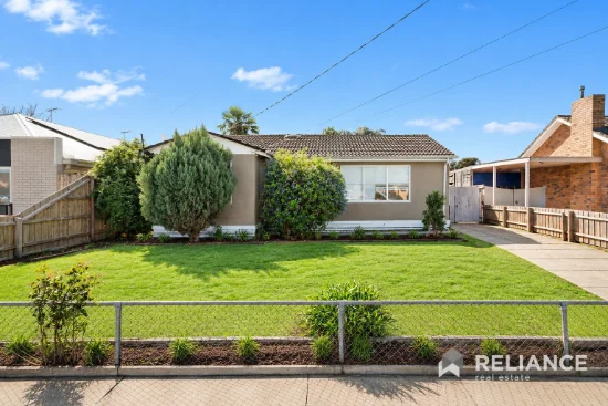 7 Centre Avenue, Werribee, Vic 3030 - For Sale