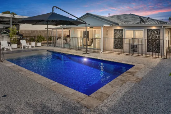 7 Chantilly Street, Urangan, Qld 4655