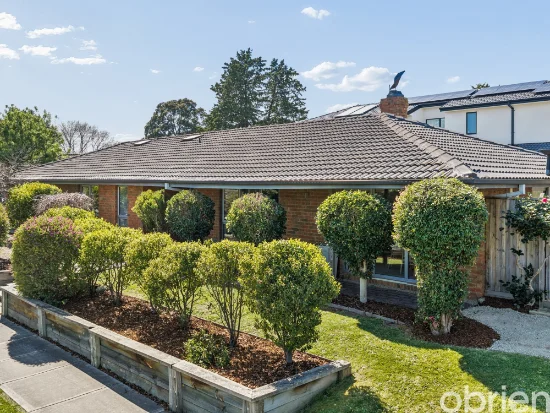 7 Chirnside Road, Berwick, Vic 3806 - For Sale