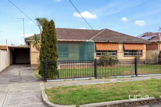 7 Clacton Street, St Albans, Vic 3021