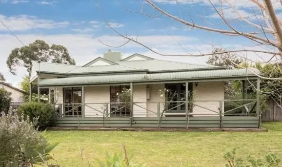 7  claude St, Bayswater, Vic 3153
