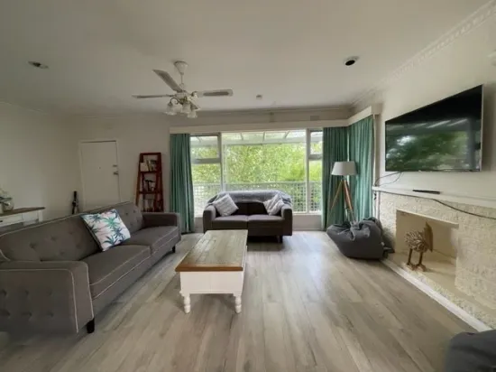 7 Coates Road, Lakes Entrance, Vic 3909