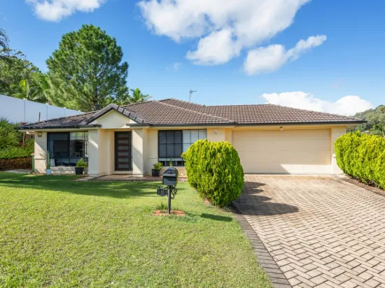 7 Cobbler Place, Pacific Pines, Qld 4211