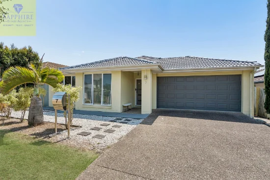 7 Colebrook Crescent, Doolandella, Qld 4077 - For Rent