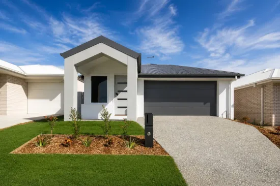 7 Compass Road, Flagstone, Qld 4280