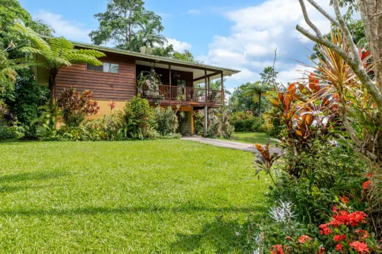 7 Coral Sea Drive, Mossman Gorge, Qld 4873