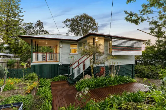 7 Corrigan Street, Keperra, Qld 4054