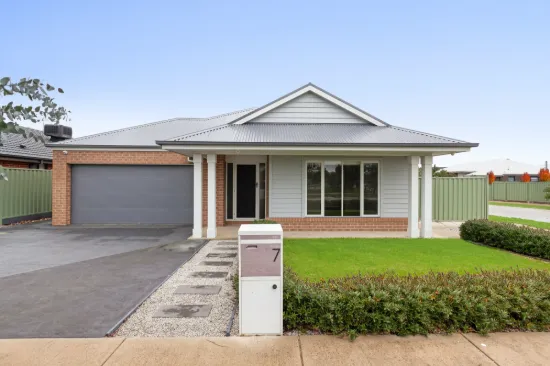 7 Cream Parade, Kilmore, Vic 3764
