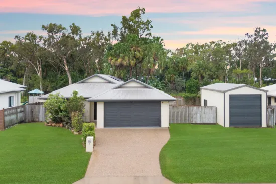 7 Currawinya Court, Bushland Beach, Qld 4818