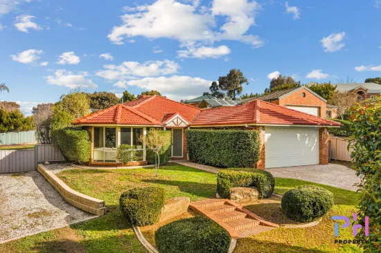 7 Currawong Court, Kennington, Vic 3550