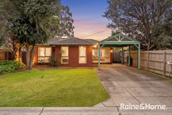 7 Curtis Court, Cranbourne, Vic 3977 - For Sale