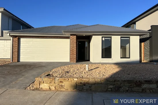 7 Dablam Street, Clyde North, Vic 3978