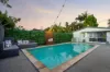 7 Darnay Road, Broadbeach Waters QLD 4218-Image