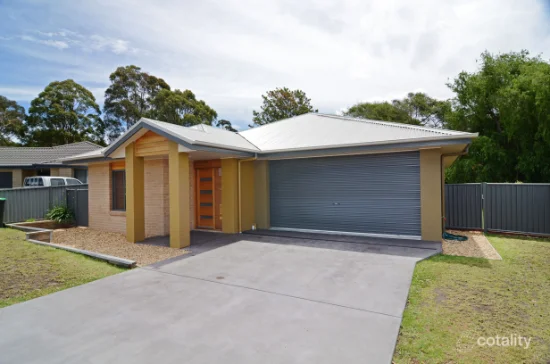 7 Dolphin Crescent, Eden, NSW 2551