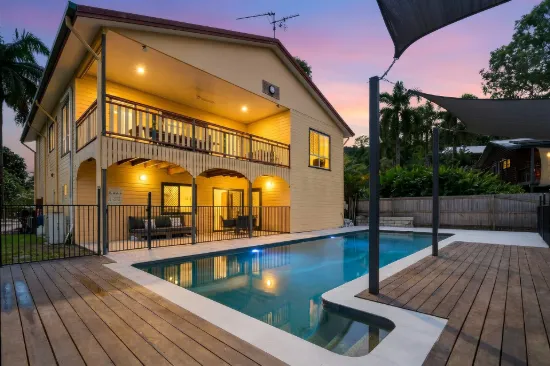 7 Donnelly Close, Brinsmead, Qld 4870