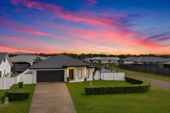 7 Downing Street, Mighell, Qld 4860