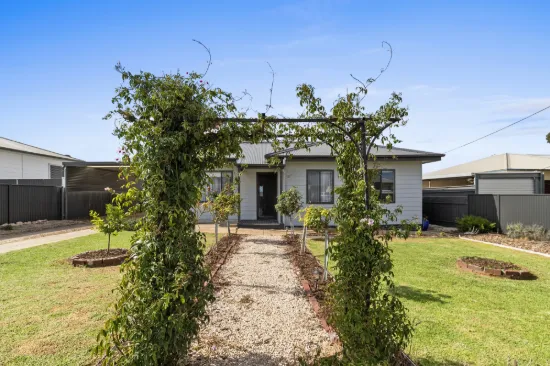 7 Eldon Street, Maitland, SA 5573