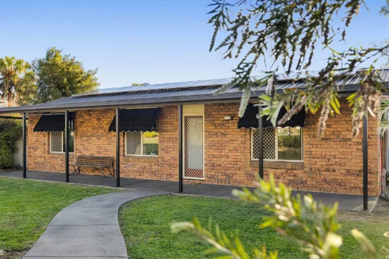 7 Emmanulla Drive, Kingsthorpe, Qld 4400