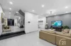 7 Endeavour Road, Georges Hall, NSW 2198-Image