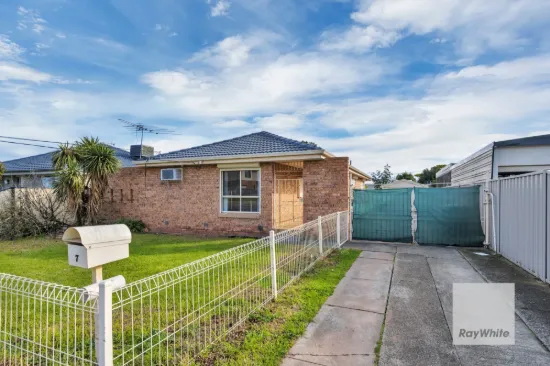 7 Erindale Avenue, Deer Park VIC 3023-Image