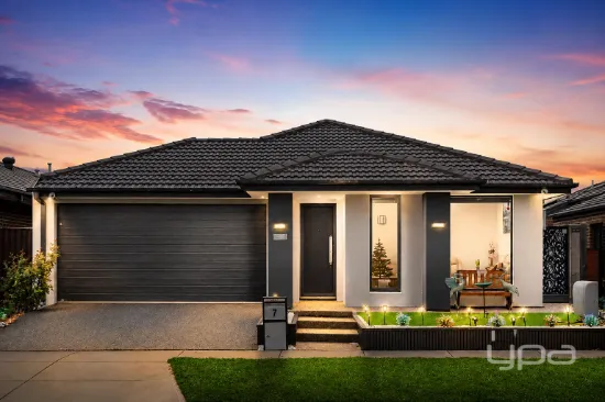 7 Esperance Place, Point Cook, Vic 3030